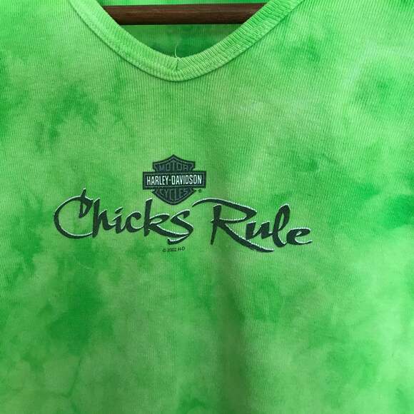 Harley davidson chicks‎ rule L - Picture 2 of 6